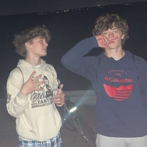 Meet your Posher, Eli